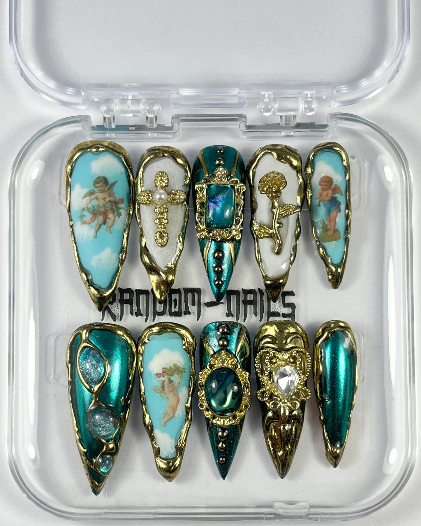 Luxury vintage angels